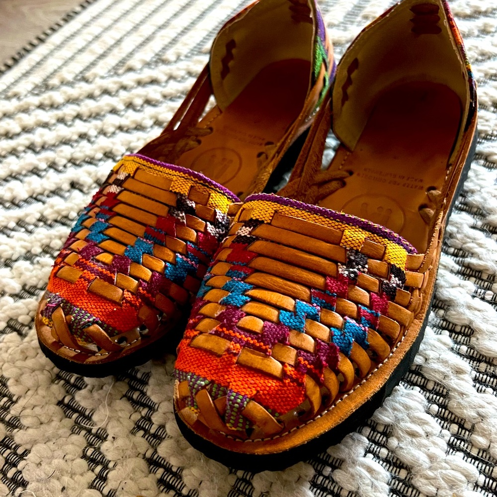 IX STYLE Women's Traditional Mayan Woven Leather Huarache Sandals